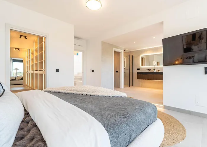 Elviria - Ultimate Luxury Вилла Марбелья