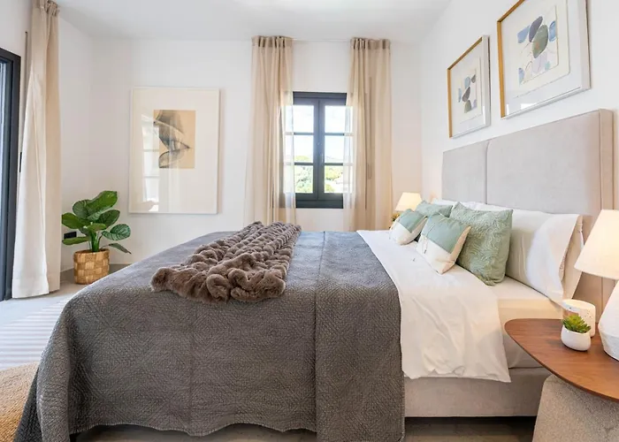 Elviria - Ultimate Luxury Villa