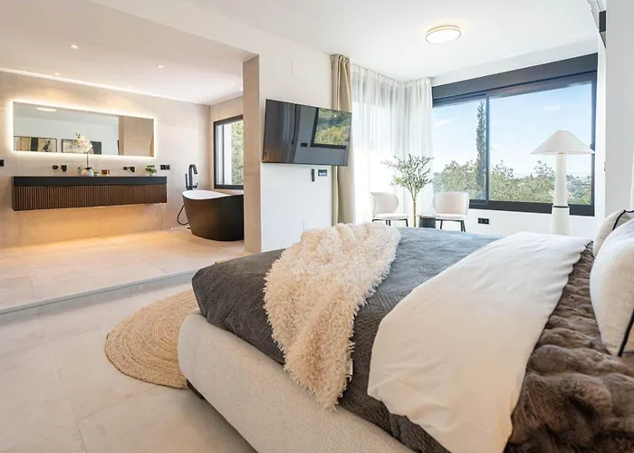 Elviria - Ultimate Luxury *