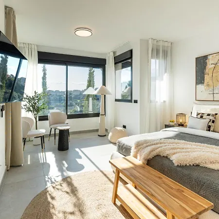 Elviria - Ultimate Luxury With Heated Pool, Sauna & Steam *
