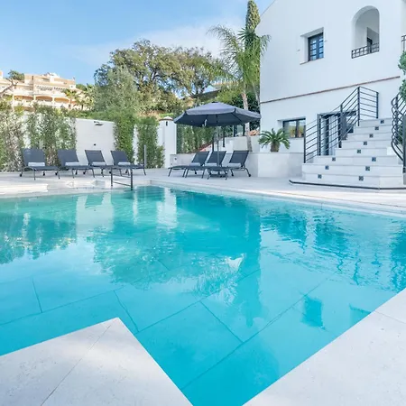 Elviria - Ultimate Luxury With Heated Pool, Sauna & Steam Villa *